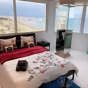 Δωμάτια σε οικογενειακή κατοικία Seaview 