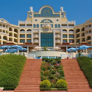 https://duni-royal-resort-marina-royal-palace.sozopol-hotels.com
