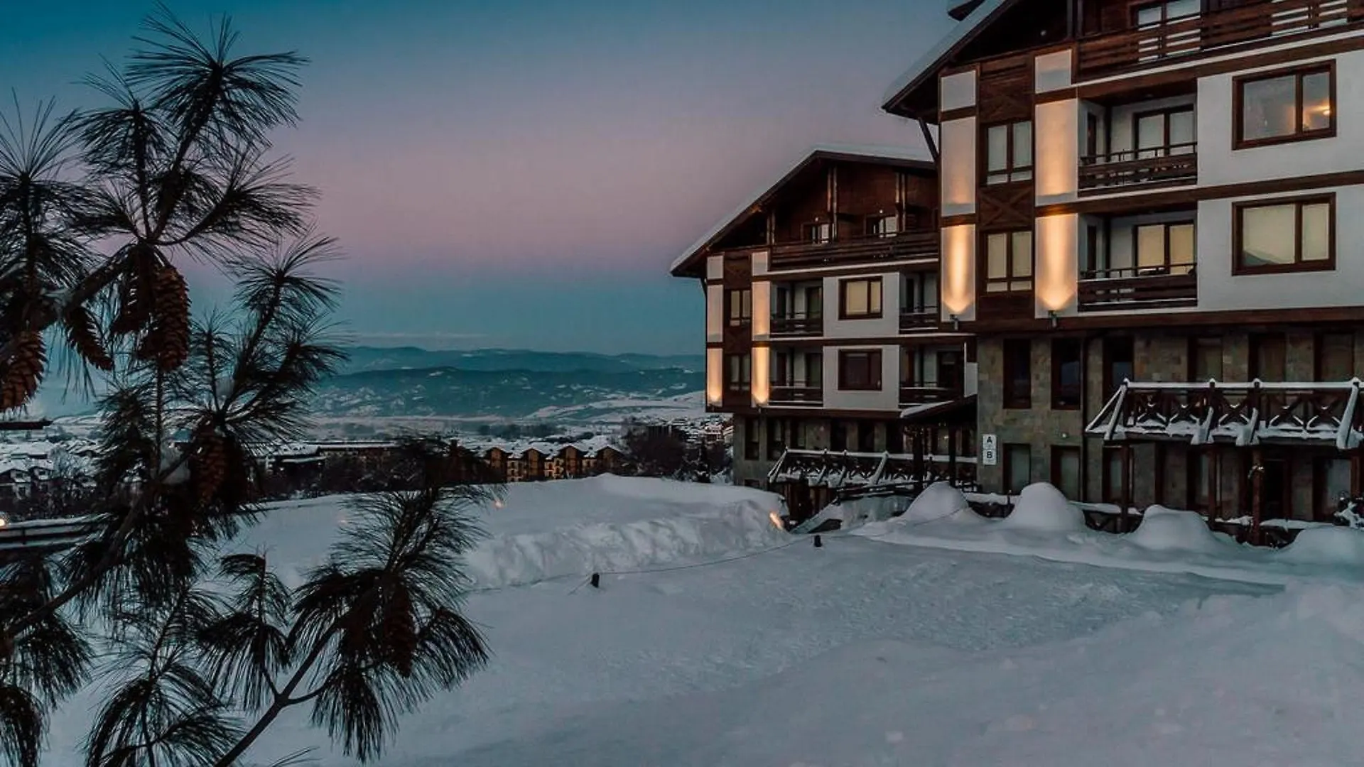 Green Life Bansko Resort