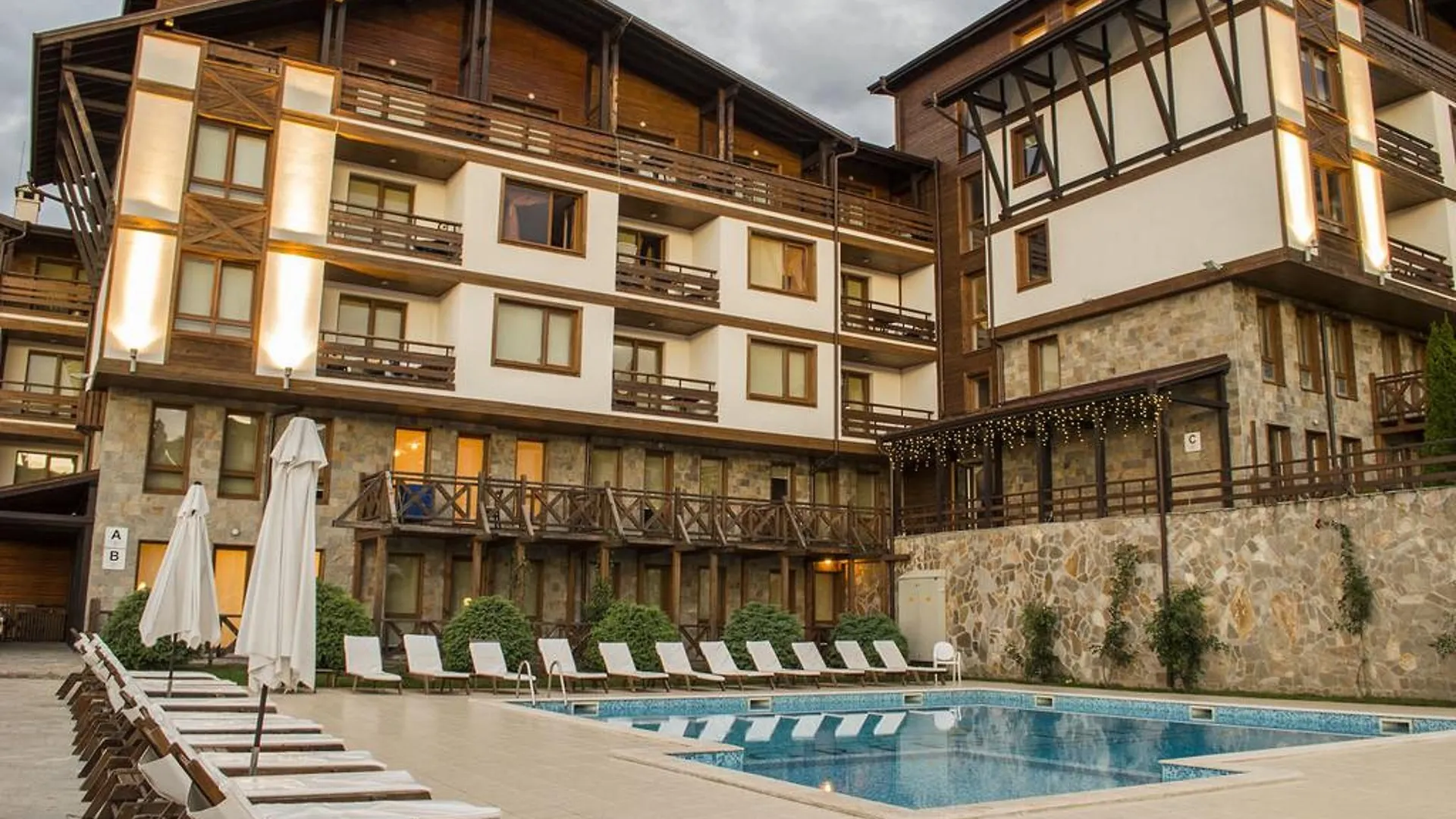 Green Life Bansko Resort