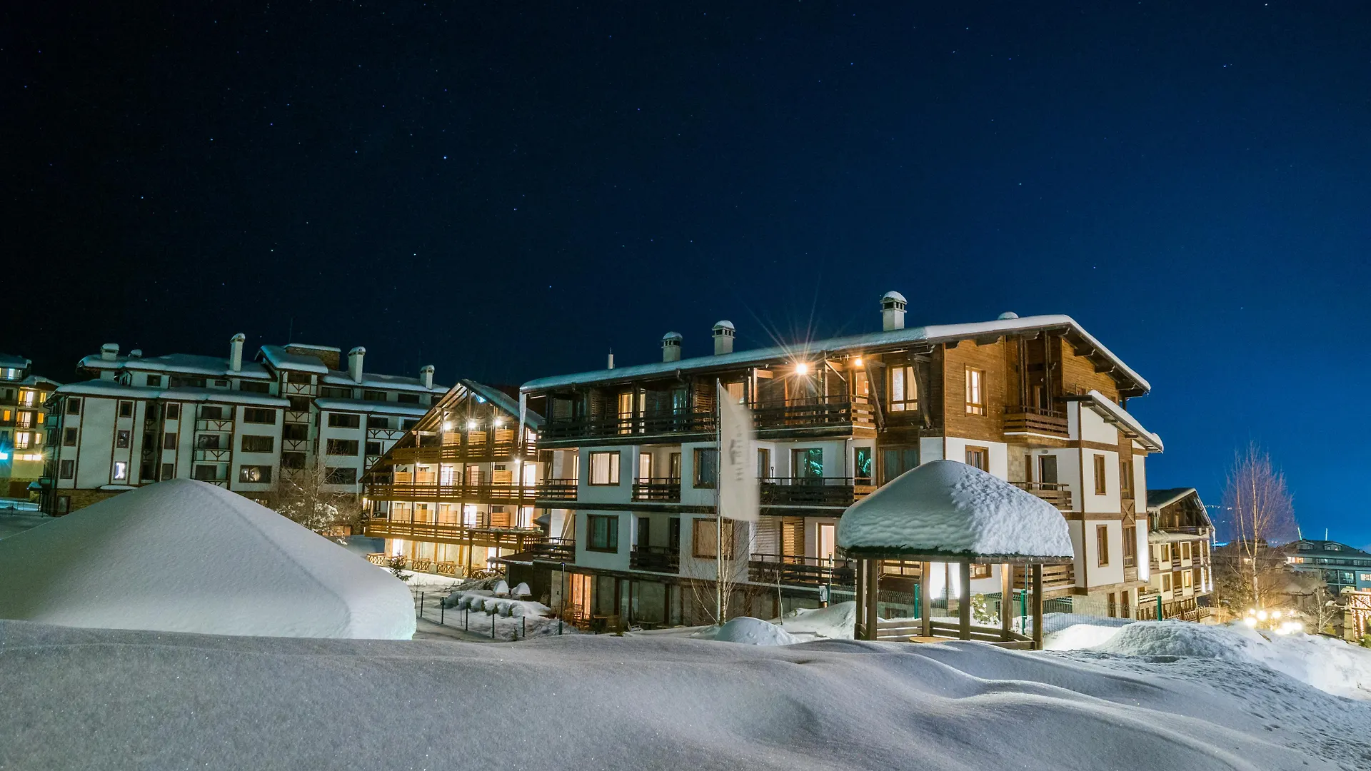 Green Life Bansko 4*,