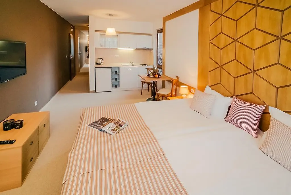 Green Life Bansko Resort